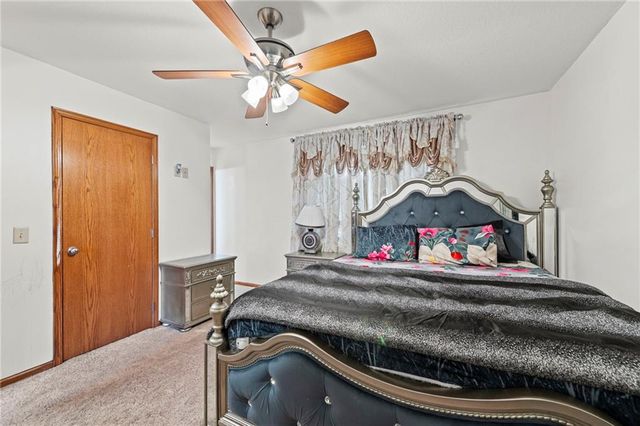 3212 Morton Lane, St Joseph, MO 64506