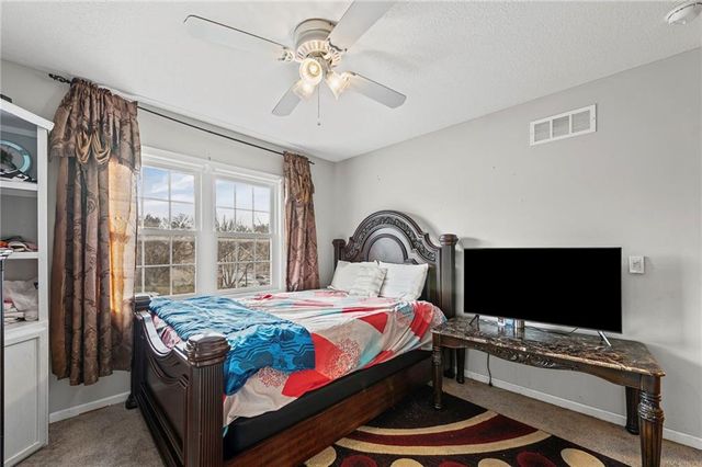 3212 Morton Lane, St Joseph, MO 64506