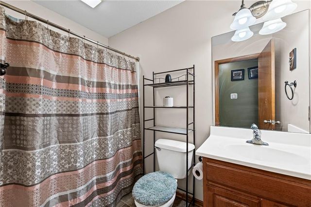 3212 Morton Lane, St Joseph, MO 64506