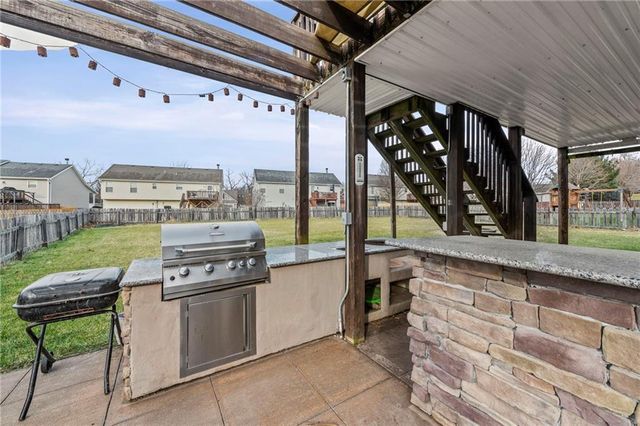 3212 Morton Lane, St Joseph, MO 64506