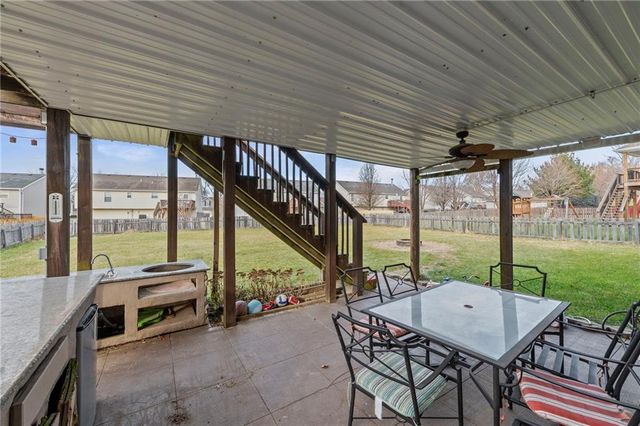 3212 Morton Lane, St Joseph, MO 64506