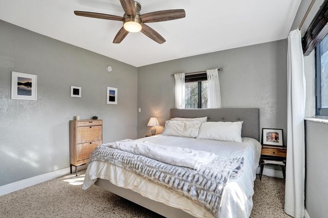 1728 NE 17th Terrace, Fort Lauderdale, FL 33305