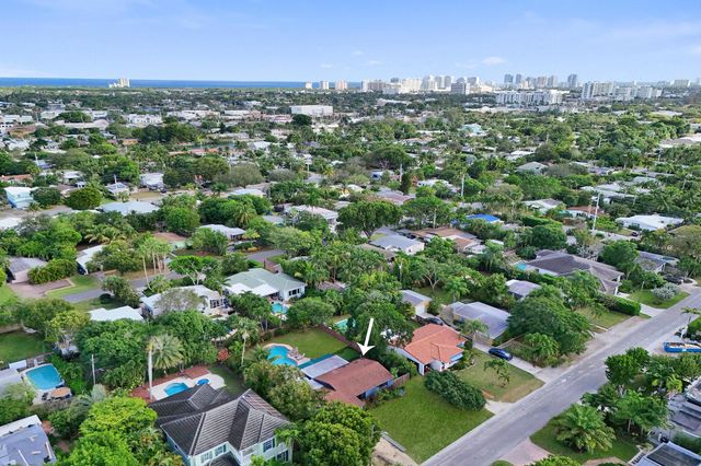 1728 NE 17th Terrace, Fort Lauderdale, FL 33305