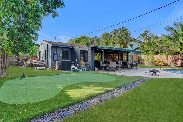 1728 NE 17th Terrace, Fort Lauderdale, FL 33305