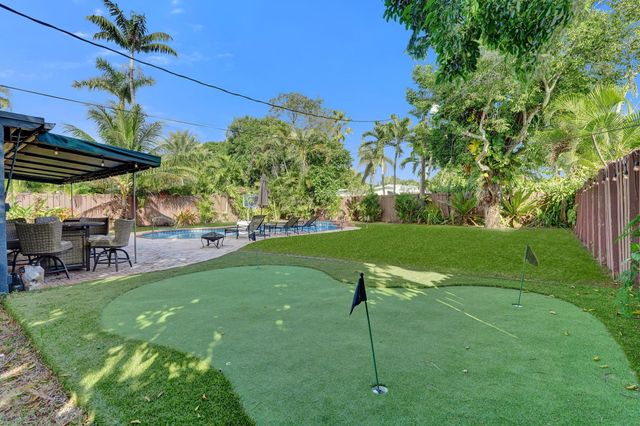 1728 NE 17th Terrace, Fort Lauderdale, FL 33305