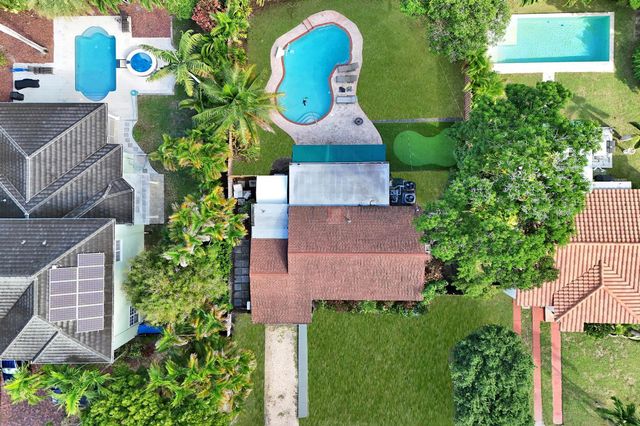 1728 NE 17th Terrace, Fort Lauderdale, FL 33305