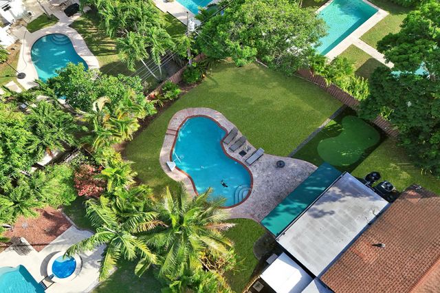 1728 NE 17th Terrace, Fort Lauderdale, FL 33305