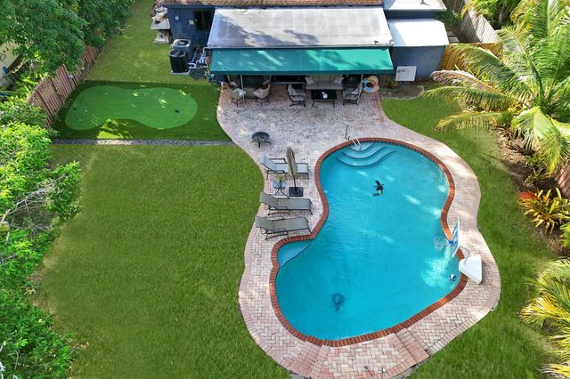 1728 NE 17th Terrace, Fort Lauderdale, FL 33305