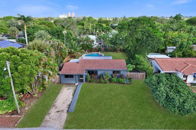 1728 NE 17th Terrace, Fort Lauderdale, FL 33305