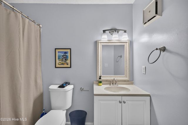 1823 Savannah Court B3, Wilmington, NC 28403
