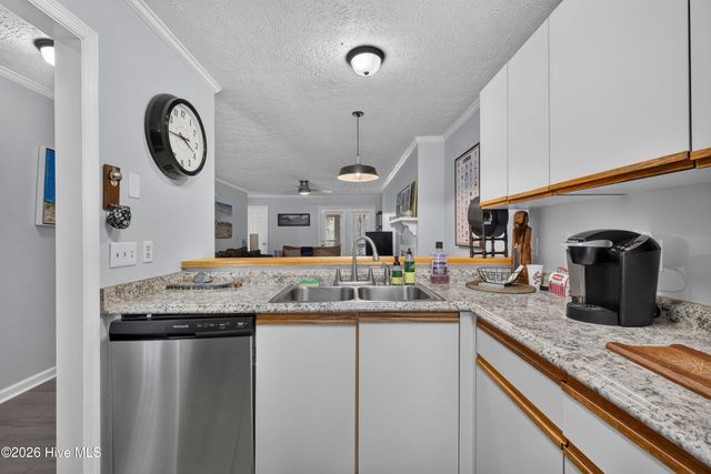 1823 Savannah Court B3, Wilmington, NC 28403