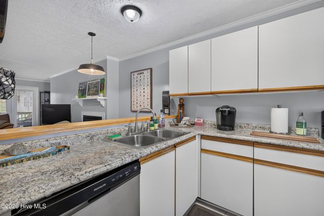 1823 Savannah Court B3, Wilmington, NC 28403
