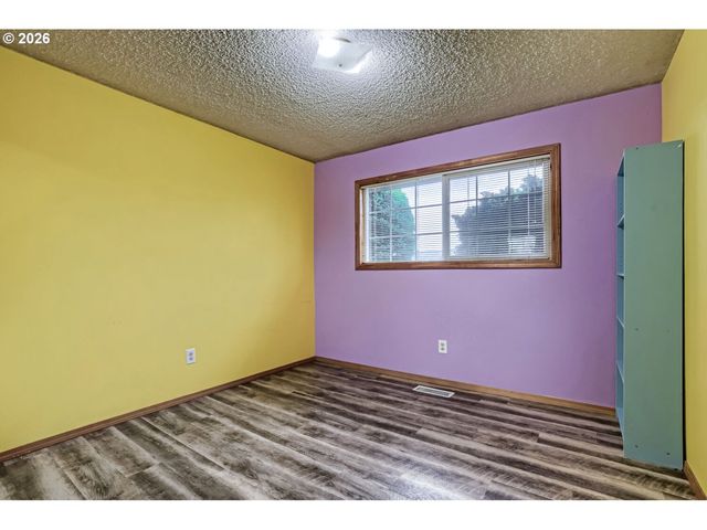 307 Ne 110TH St, Vancouver, WA 98685