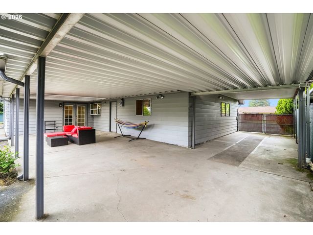 307 Ne 110TH St, Vancouver, WA 98685