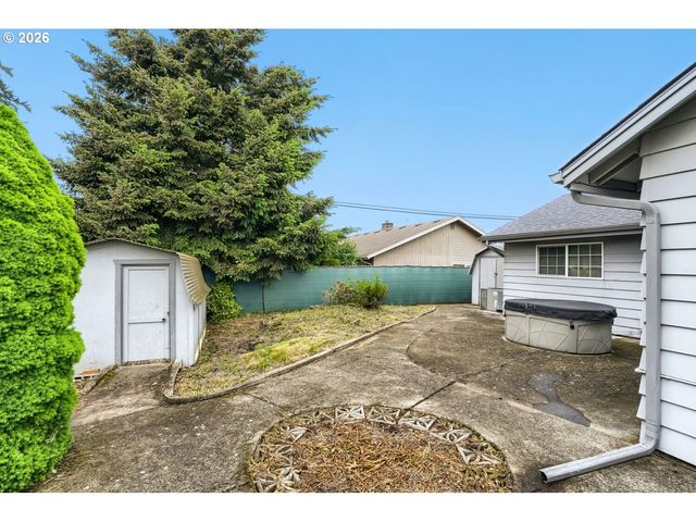 307 Ne 110TH St, Vancouver, WA 98685