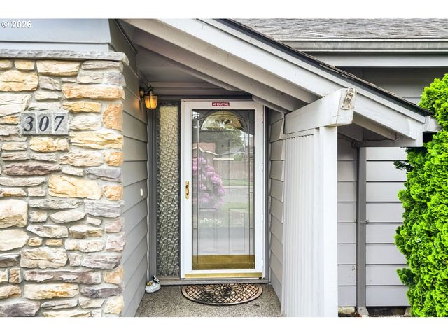 307 Ne 110TH St, Vancouver, WA 98685