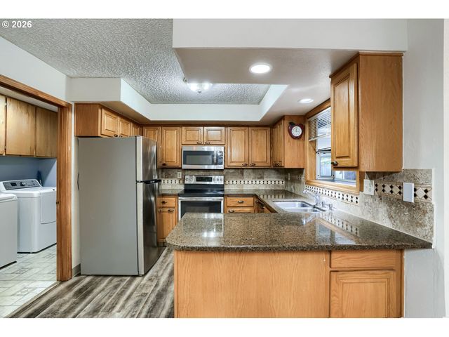 307 Ne 110TH St, Vancouver, WA 98685