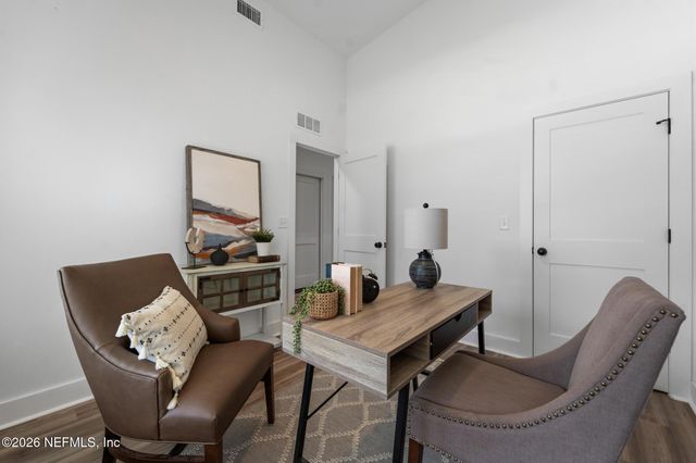 21 W 22ND Street, Jacksonville, FL 32206