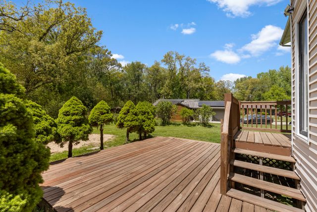 5044 Lanterne Court, Loves Park, IL 61111