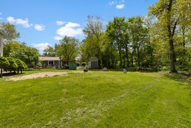 5044 Lanterne Court, Loves Park, IL 61111