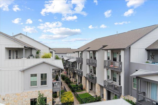 2520 Bluebonnet DR 40, Austin, TX 78704