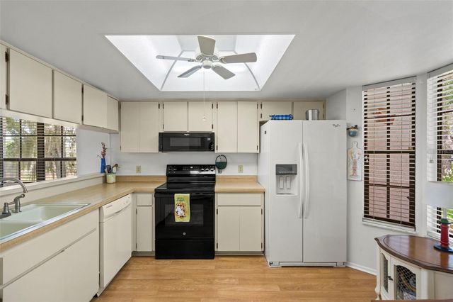 6410 NATURE PRESERVE LANE, Spring Hill, FL 34606