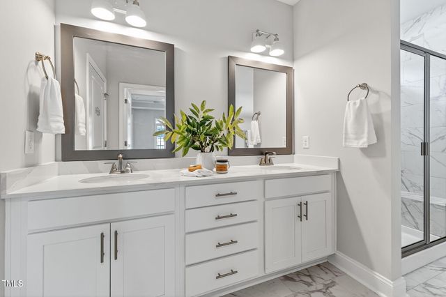 1217 Linkwood Way, Fuquay Varina, NC 27526