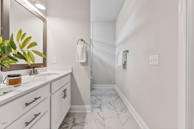 1217 Linkwood Way, Fuquay Varina, NC 27526