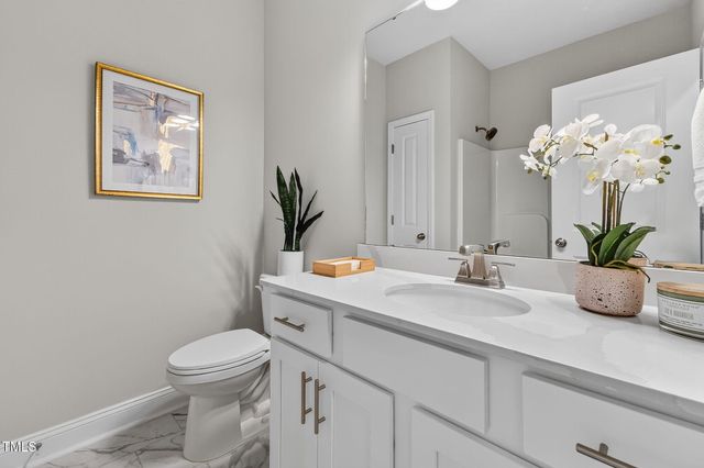 1217 Linkwood Way, Fuquay Varina, NC 27526
