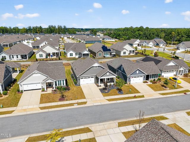 1217 Linkwood Way, Fuquay Varina, NC 27526
