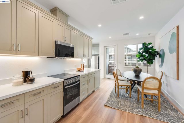 1897 Cook Court, Santa Clara, CA 95050