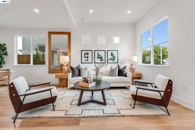 1897 Cook Court, Santa Clara, CA 95050