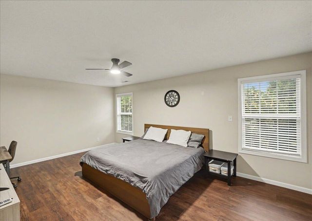 3732 Mossbridge Way, Lexington, KY 40514