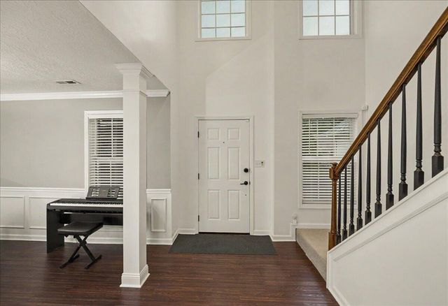 3732 Mossbridge Way, Lexington, KY 40514