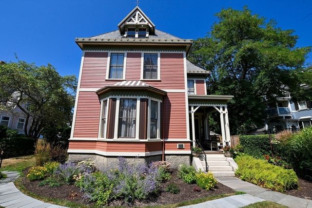 97 Madison St, New Bedford, MA 02740