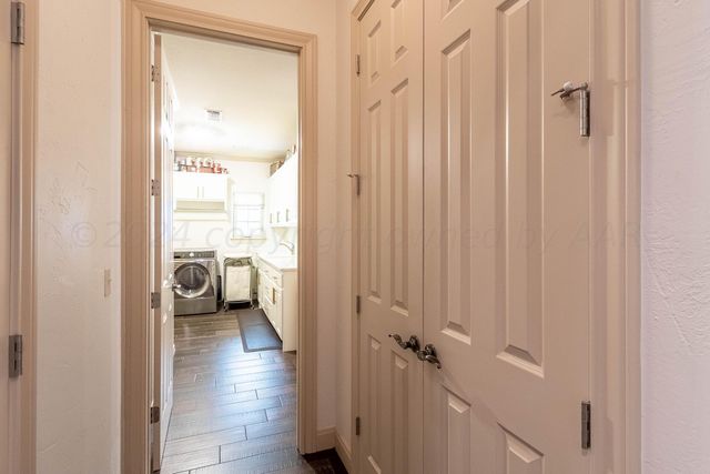 9 Jynteewood Circle, Canyon, TX 79015