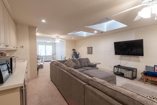 9 Jynteewood Circle, Canyon, TX 79015