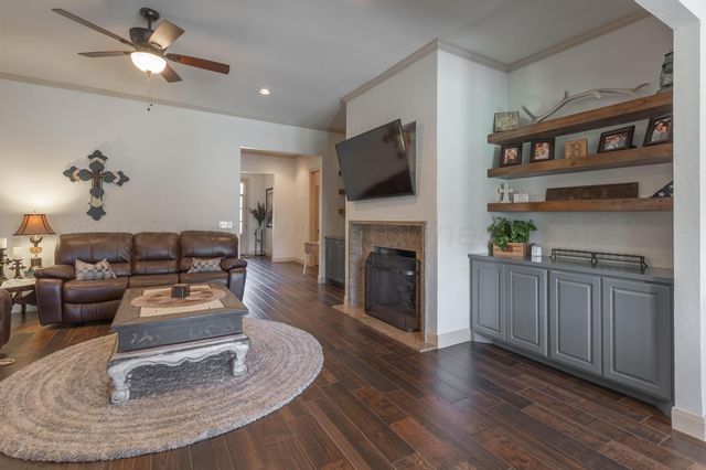 9 Jynteewood Circle, Canyon, TX 79015