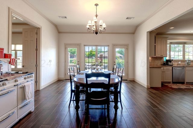 9 Jynteewood Circle, Canyon, TX 79015