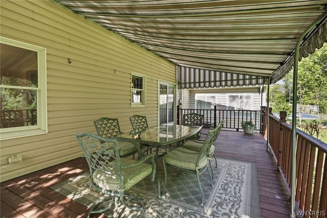 274 Fareway Lane, Grand Island, NY 14072