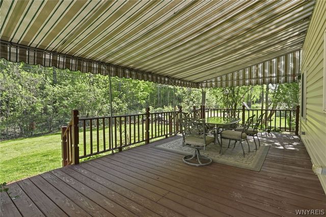 274 Fareway Lane, Grand Island, NY 14072