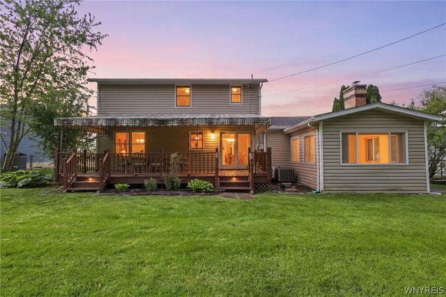 274 Fareway Lane, Grand Island, NY 14072