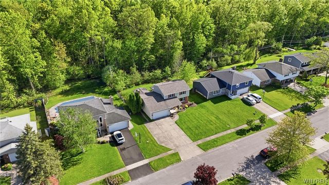 274 Fareway Lane, Grand Island, NY 14072