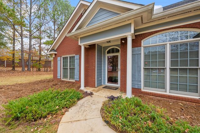 54 Bridle Path, Ellerslie, GA 31807