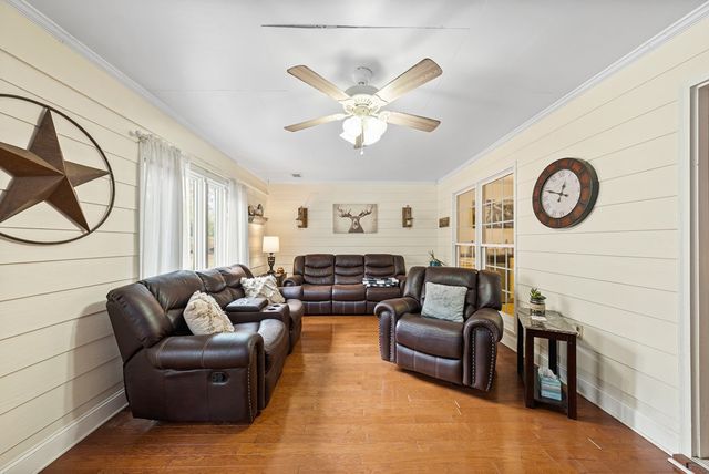 54 Bridle Path, Ellerslie, GA 31807