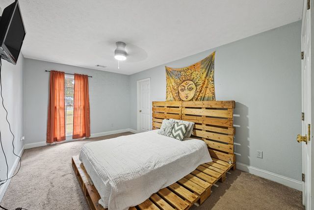 54 Bridle Path, Ellerslie, GA 31807