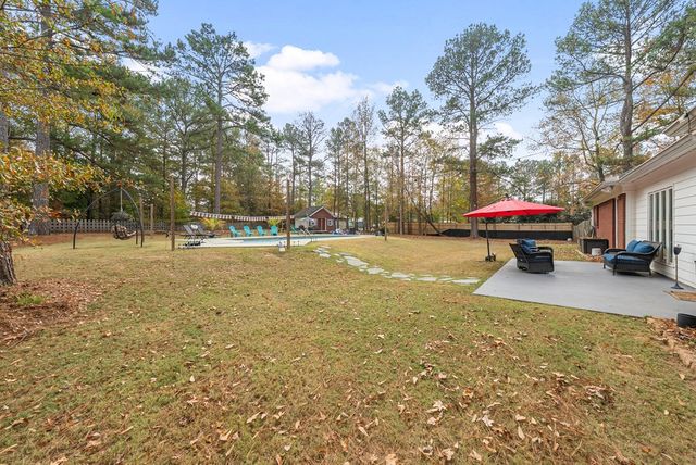 54 Bridle Path, Ellerslie, GA 31807