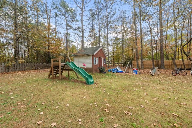 54 Bridle Path, Ellerslie, GA 31807