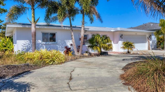 1936 FAIRVIEW DRIVE, Englewood, FL 34223