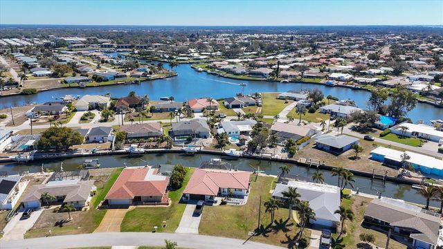 1936 FAIRVIEW DRIVE, Englewood, FL 34223